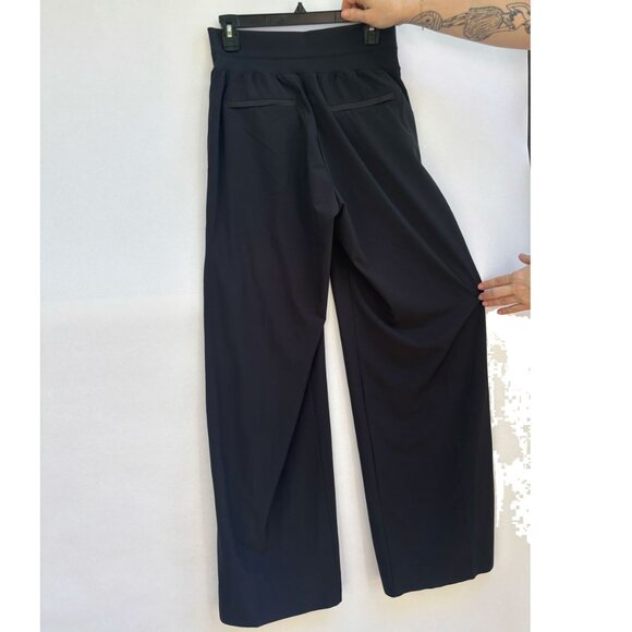 Athleta NWT Nolita Wide Leg Pant, Size 8 - Picture 3 of 3